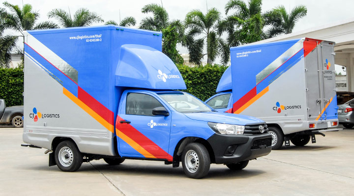 Toyota Hilux Revo — Cargo Box